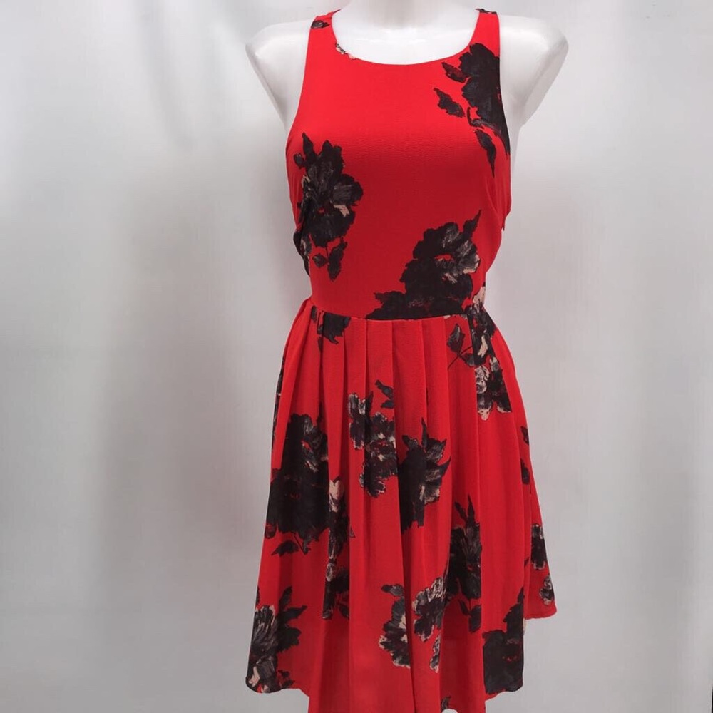 Red Floral Free People Sundress ❣️